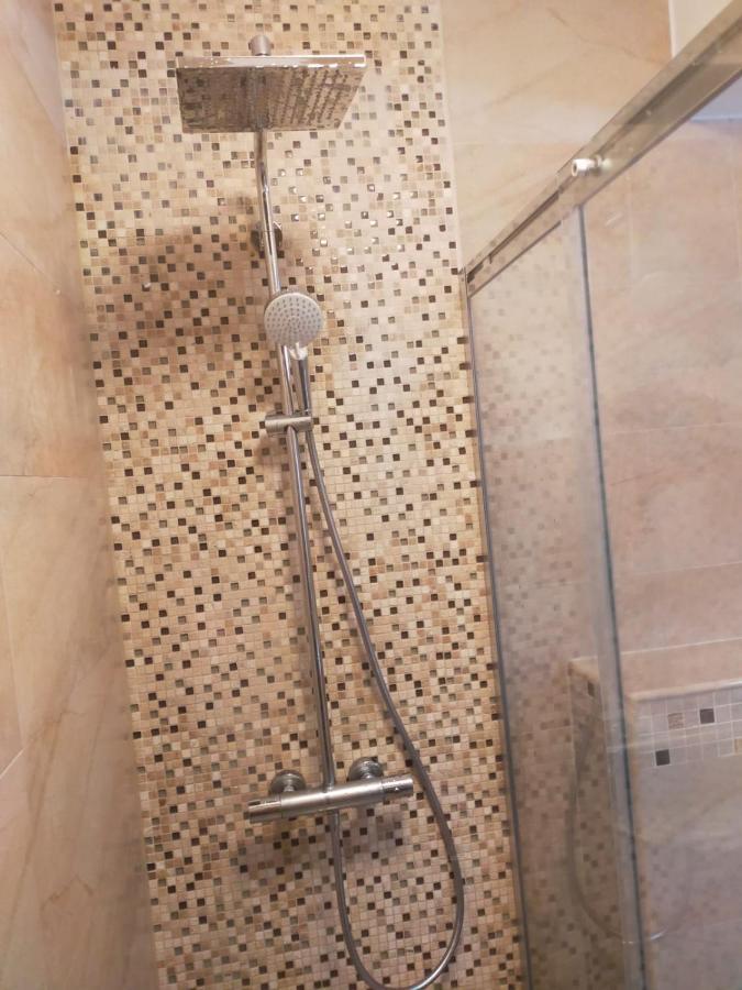 Appartamento Hunyadi Luxury Dna Stanca 1 Sibiu Esterno foto